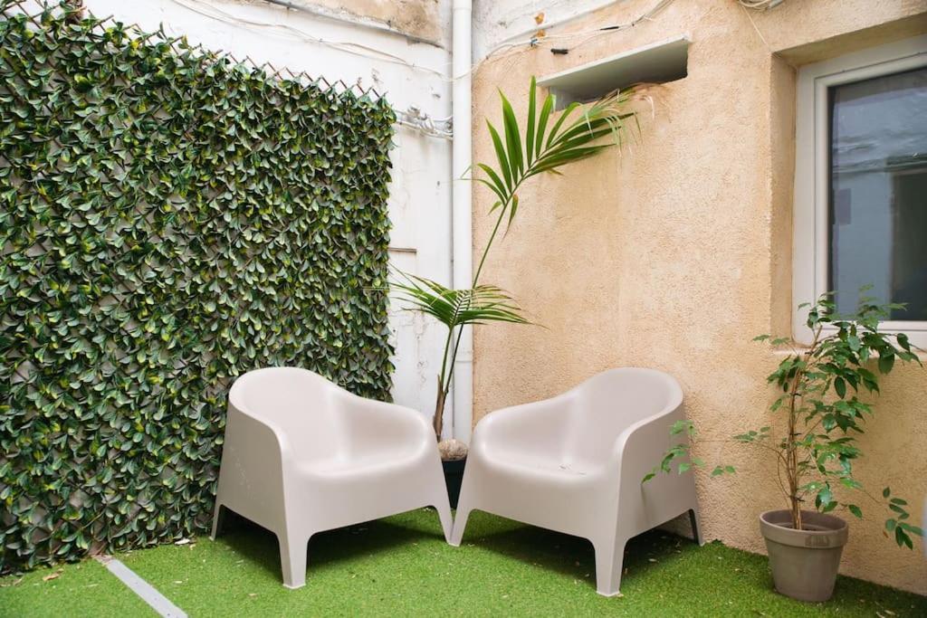 Thibaud - T4 Terrasse A 15 Min A Pied Du Metro Marseille