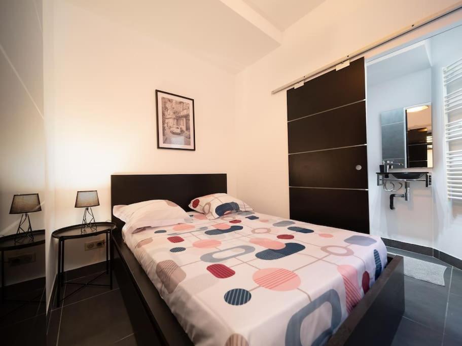 *appartement Climatise Au Coeur Du Vieux Port* Căn hộ