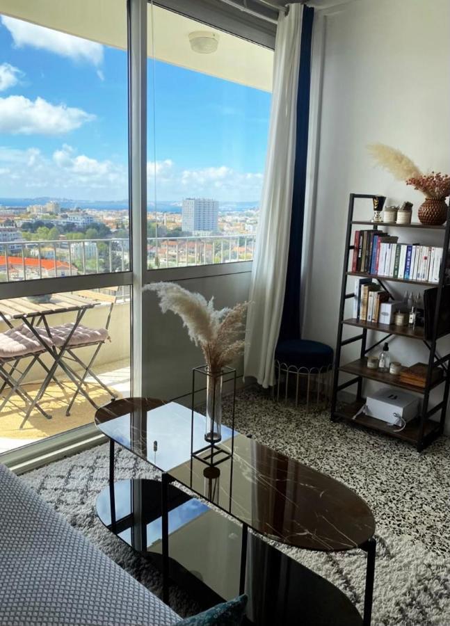 Apartment Magnifique Vue Sur Mer Et Sur Les Calanques - 3 Pieces