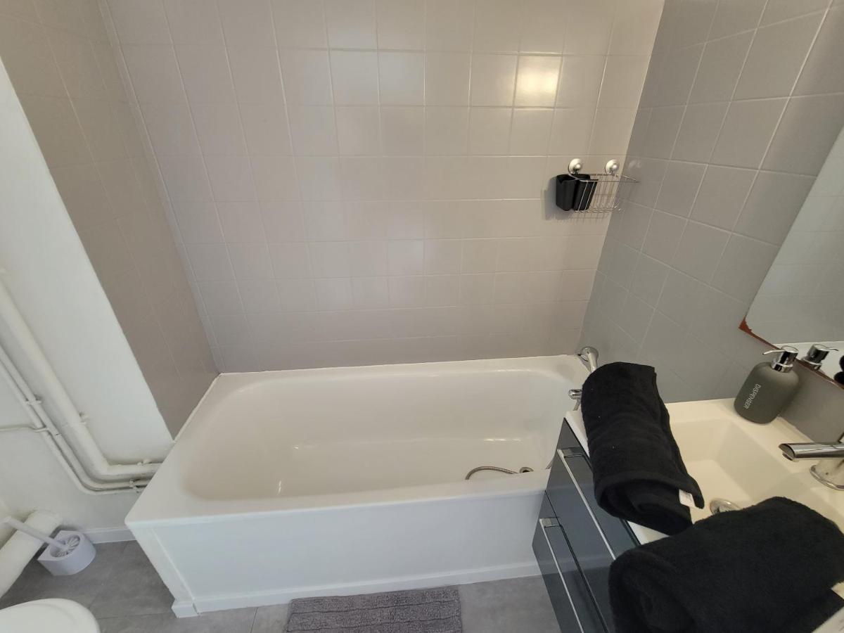 Apartamento Climatisé Avec Terrasse Gare St Charles Marsella