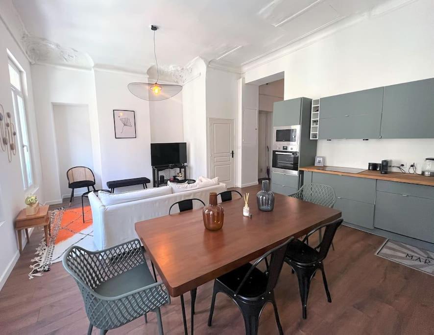 Coste Investissement - L'eveche Apartment