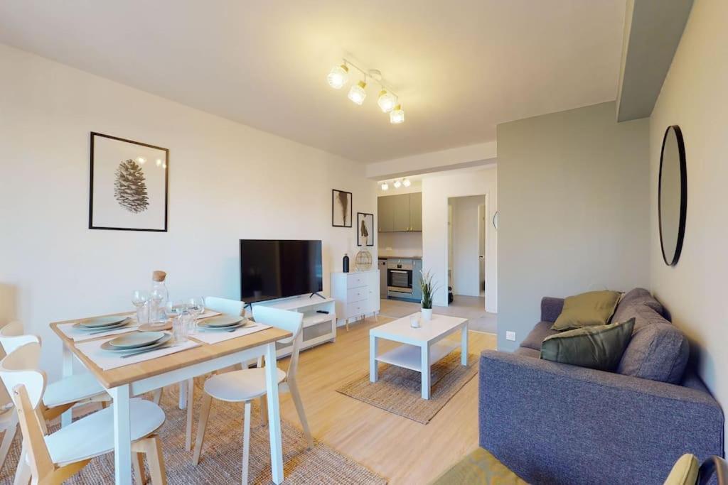 4 8 Couchages Avec Exterieur Marseille