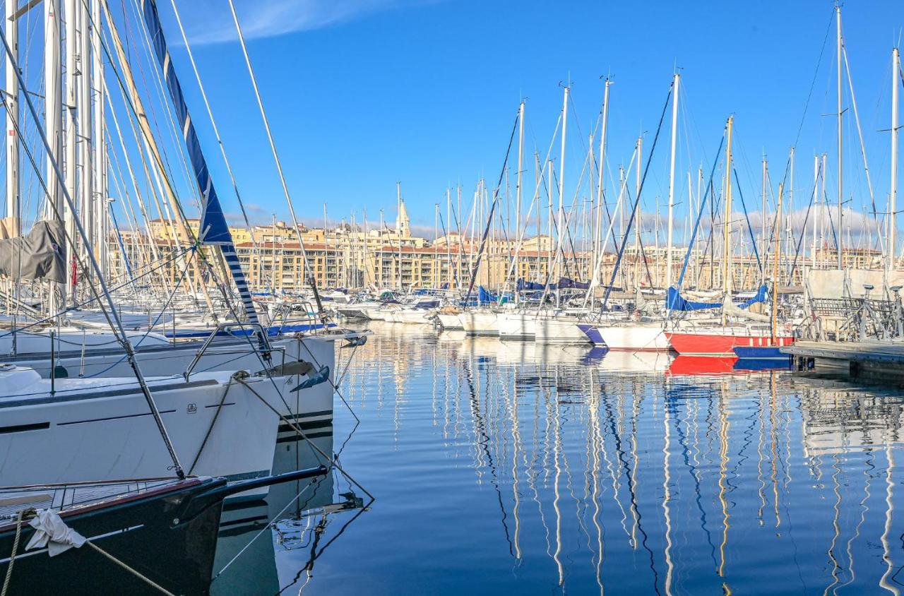 Sur Le Port De ~ Hypercentre ~ La Criee Marseille