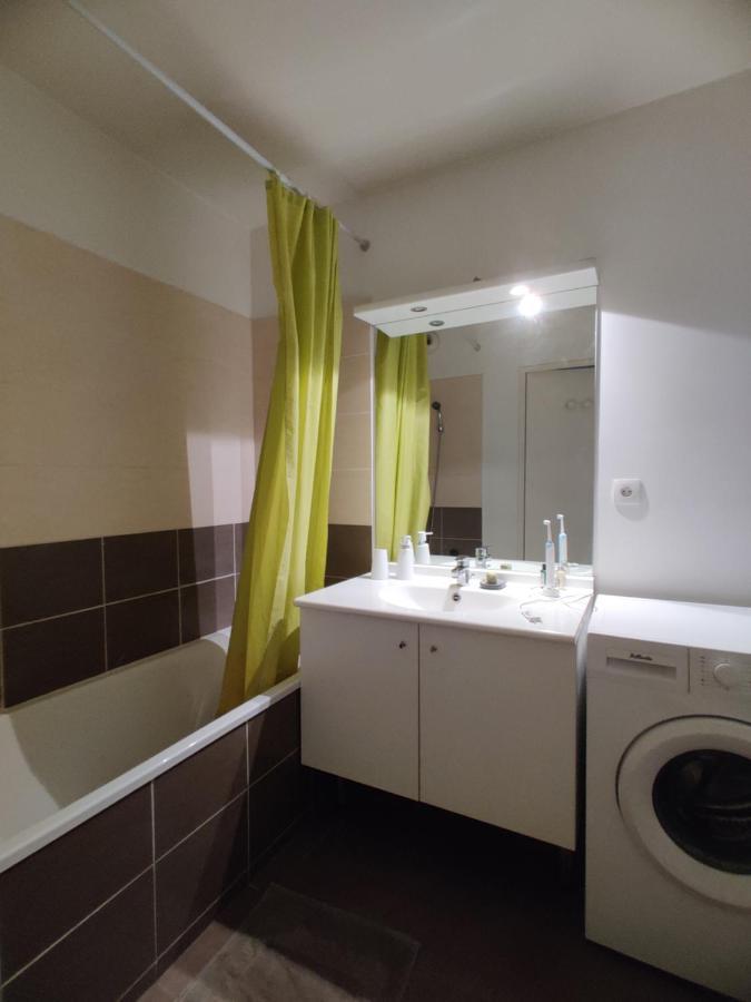 Le Village 76 M2 Climatisation 1Er Arrondissement Gare A Pied Marseille