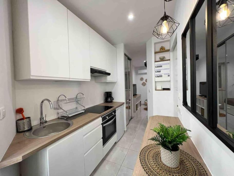 Nid Douillet A Deux Pas Du Vieux-port Apartment