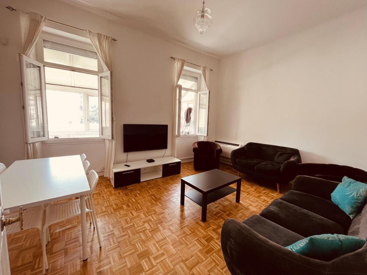 Centre, Superbe Climatise T4 Apartment Marseille