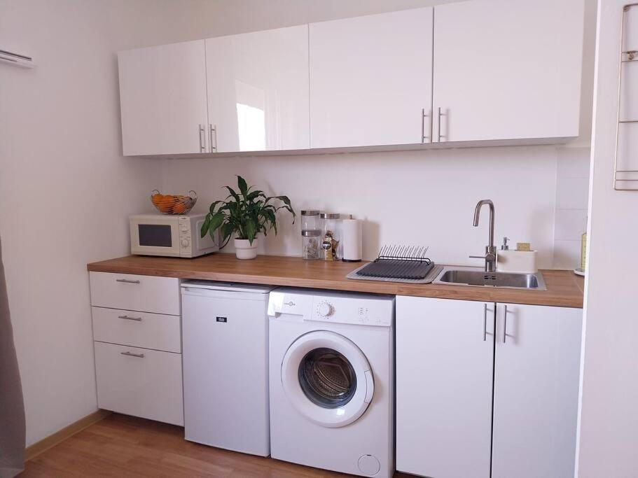 Cosy Studio + Parking Gratuit *