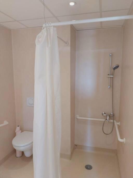 Cosy Studio + Parking Gratuit * Marseille