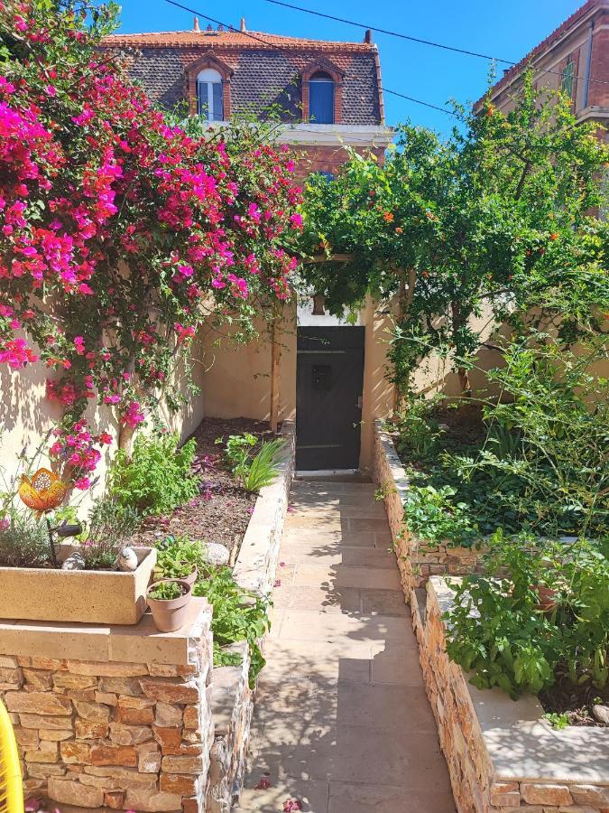 Petit Cocon A Mourepiane Apartment