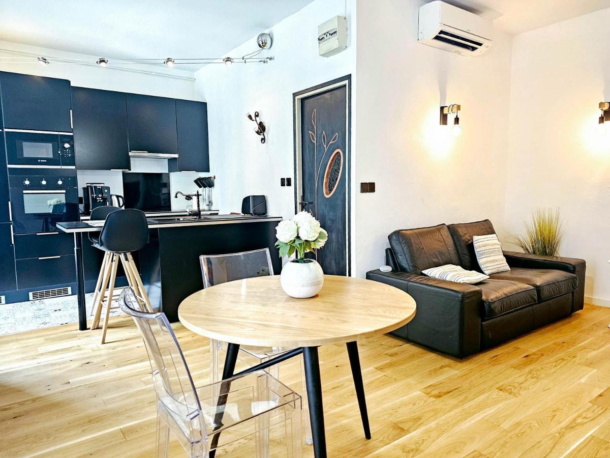 Le Lacydon - Quality At Vieux-port - Fully Equipped With Air-con Apartment Marseille