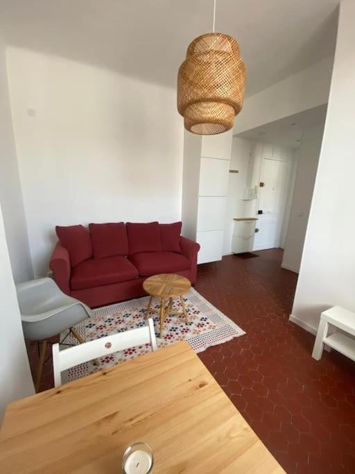 Les Fenetres Du Velodrome. Apartment