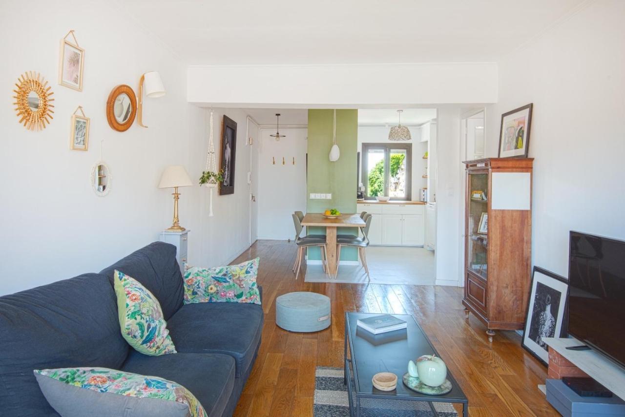 Appartement Un Balcon Sur Notre Dame Marseilles