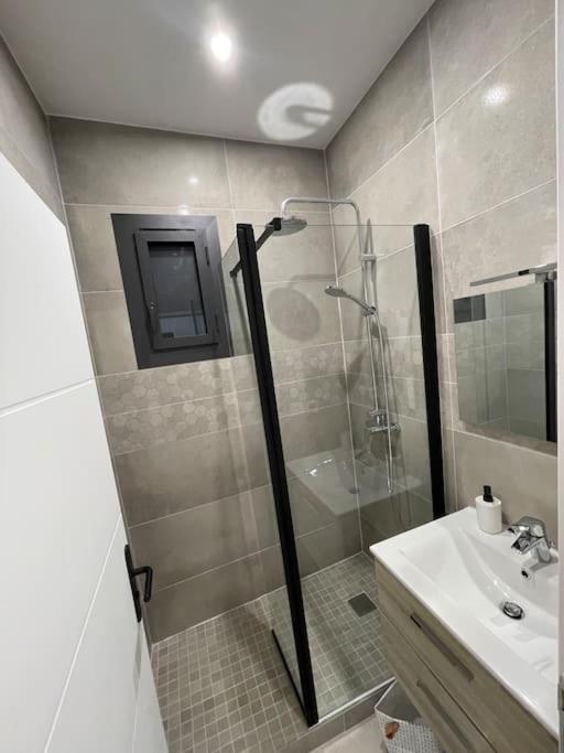 Charmant Appart / 4 Pers /2 Ch /centre/vieux-port