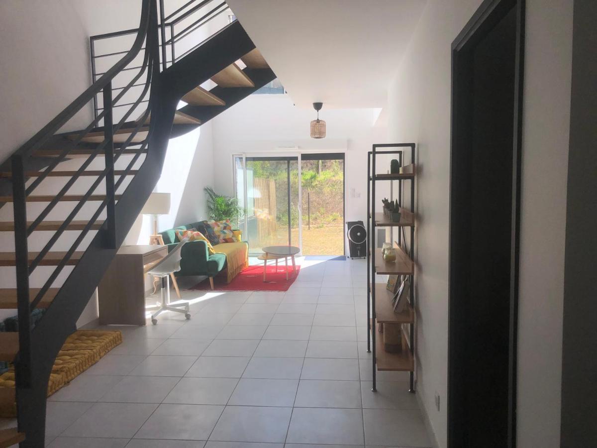 * Maison De En Pleine Nature * Apartment *