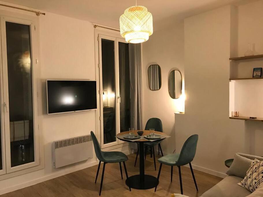 Vieux-port/ 2 Min Du Metro Estrangin Appartement Marseilles
