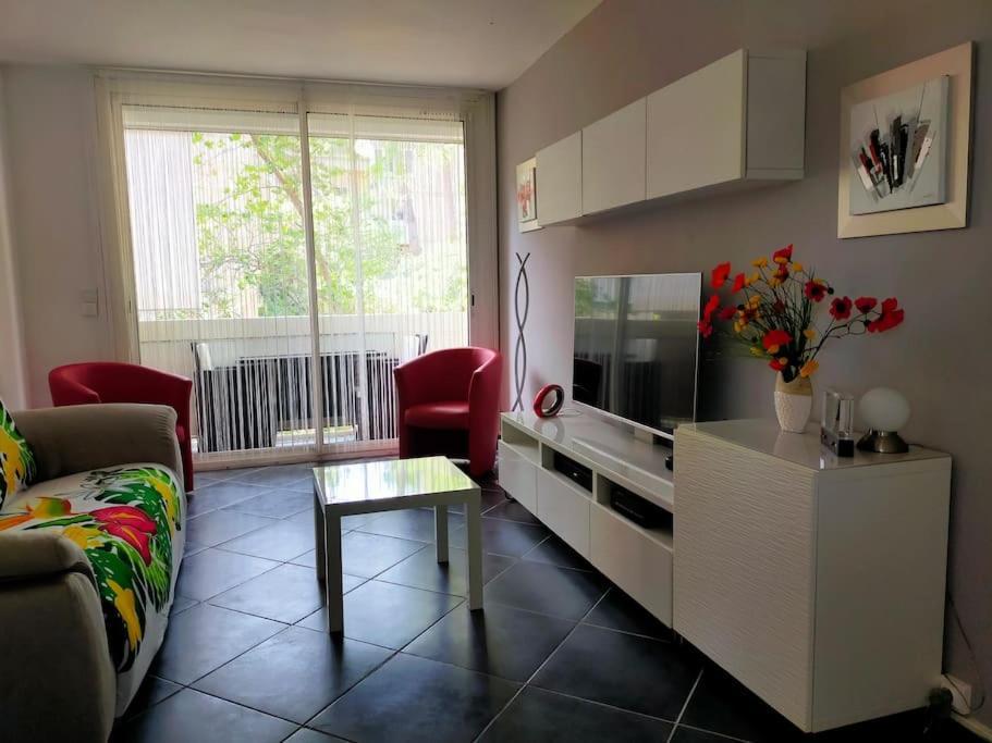 Cigalou Sous Les Pins Apartamento