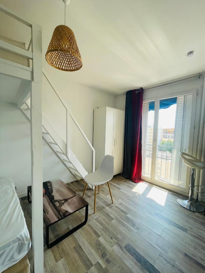 Petit Centre Joliette Apartamento