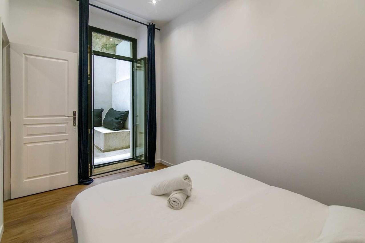 Apartment 1 Bedroom With Terrace - Prefecture *