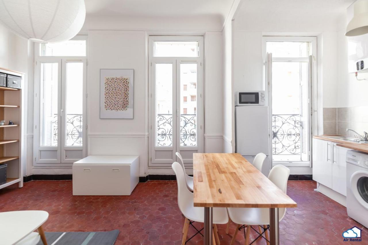 Chaleureux T2 Proche Des Terrasses Du Port - Air Apartment Marseille