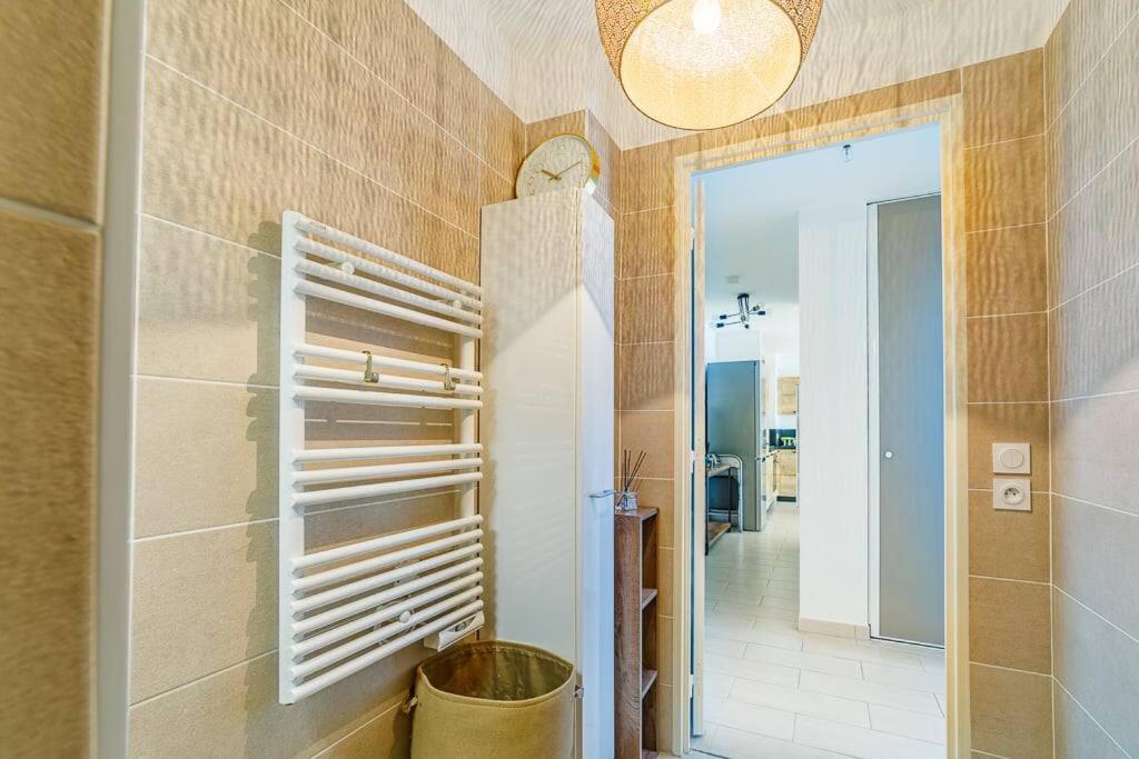 Apartment Guestready - Modern Comfort Near Orange Velodrome *