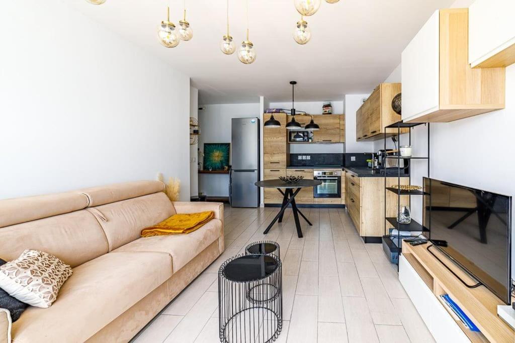 Guestready - Modern Comfort Near Orange Velodrome Marseille