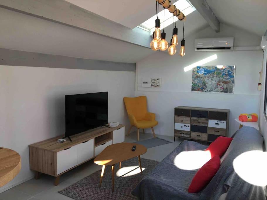 Flc- Atypical New Air-conditioned Studio, H24 Checks Appartement
