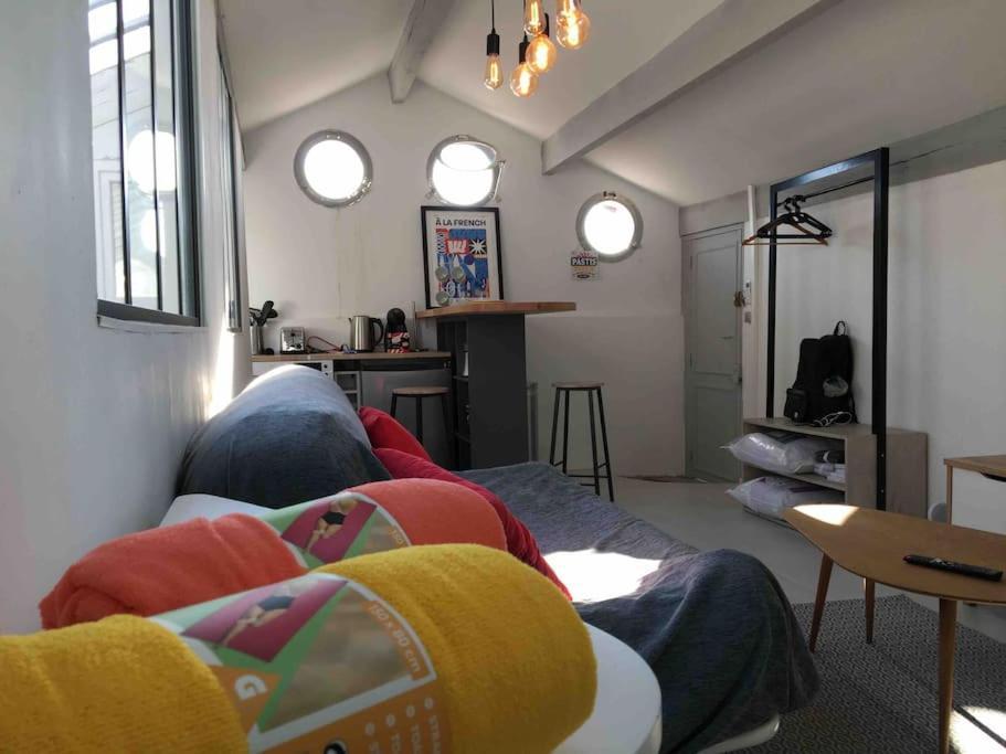 Flc- Atypical New Air-conditioned Studio, H24 Checks *