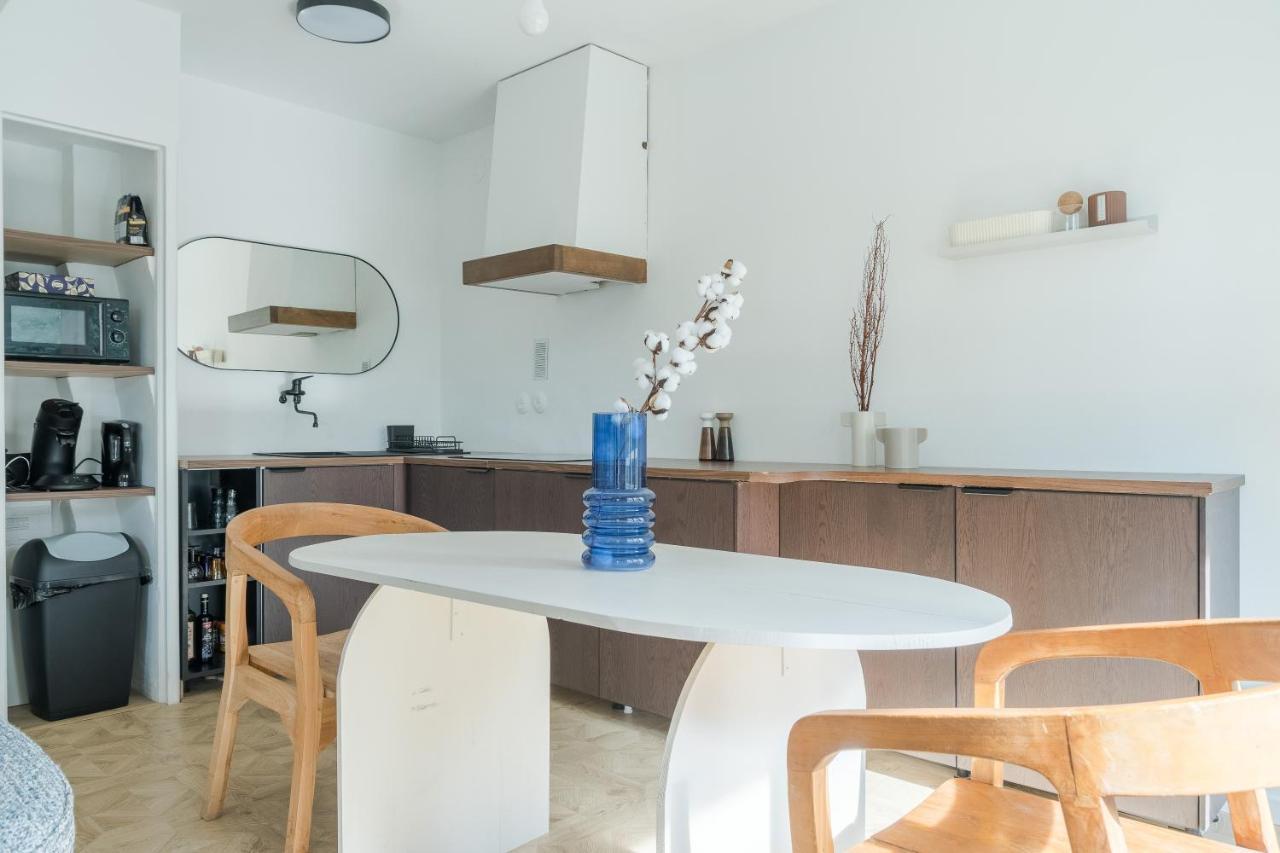 Apartment T2 En Centre - Castelane