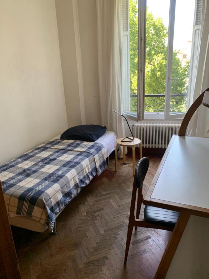 Vieux Port Apartamento *