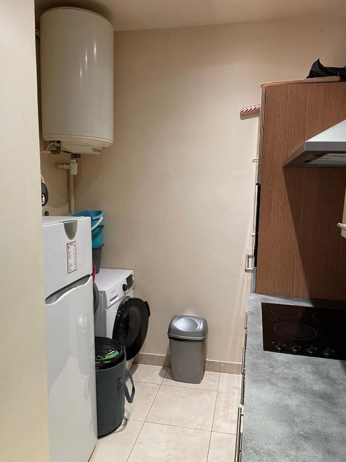 Appartement T2 En Plein Coeur Du Centre - Vieux Port, Saint Victor *