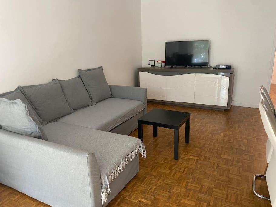La Clairiere Apartment *
