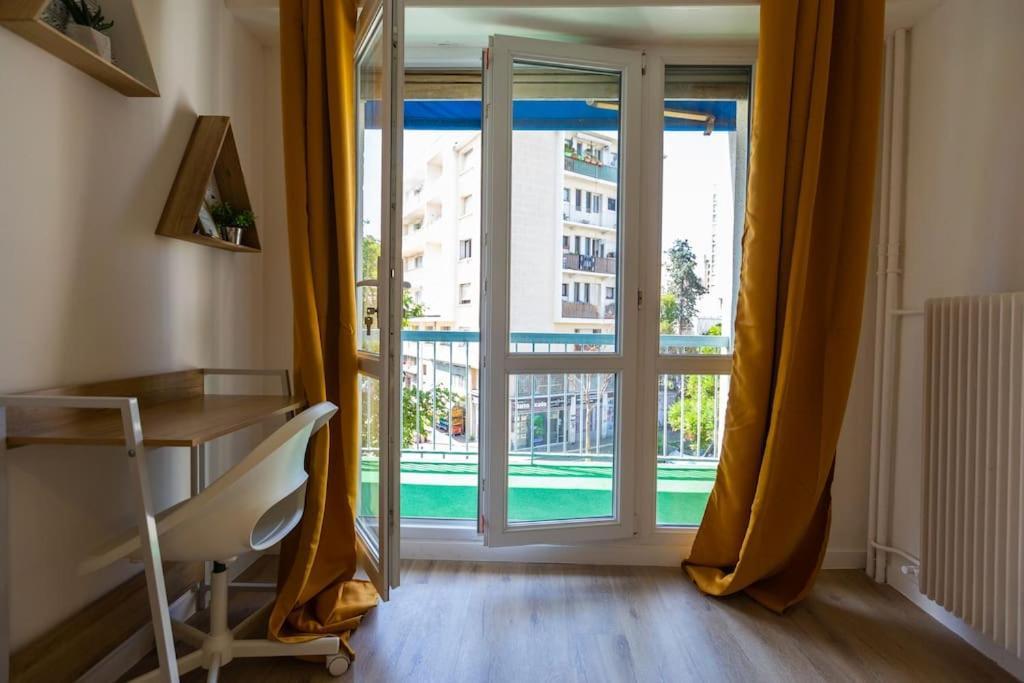 T5, 4 Chambres, St Charles/joliette Wifi, Terrasse Apartment