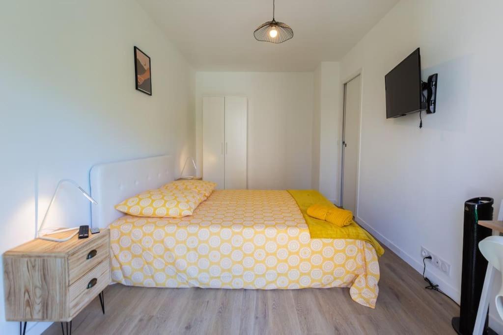 T5, 4 Chambres, St Charles/joliette Wifi, Terrasse *