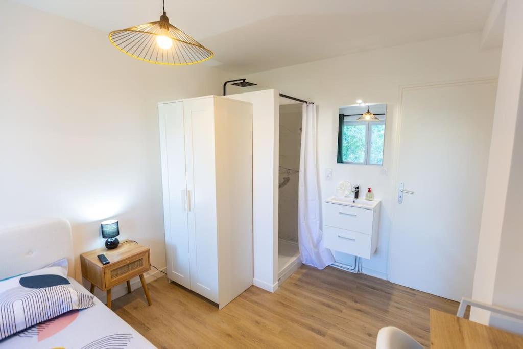 T5, 4 Chambres, St Charles/joliette Wifi, Terrasse