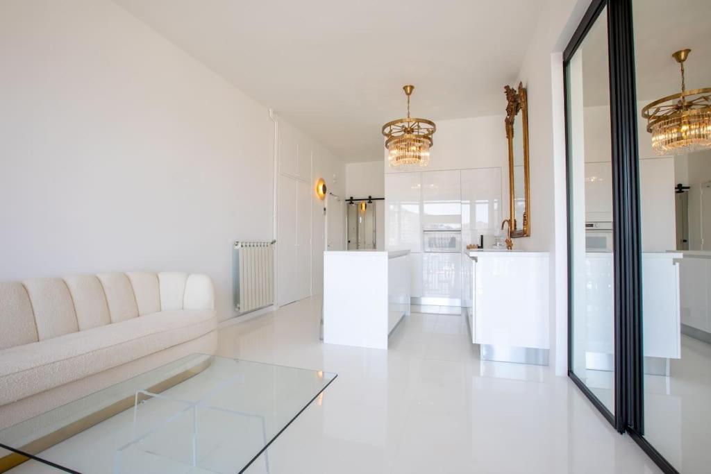 Apartment Luxe Sur Le Port