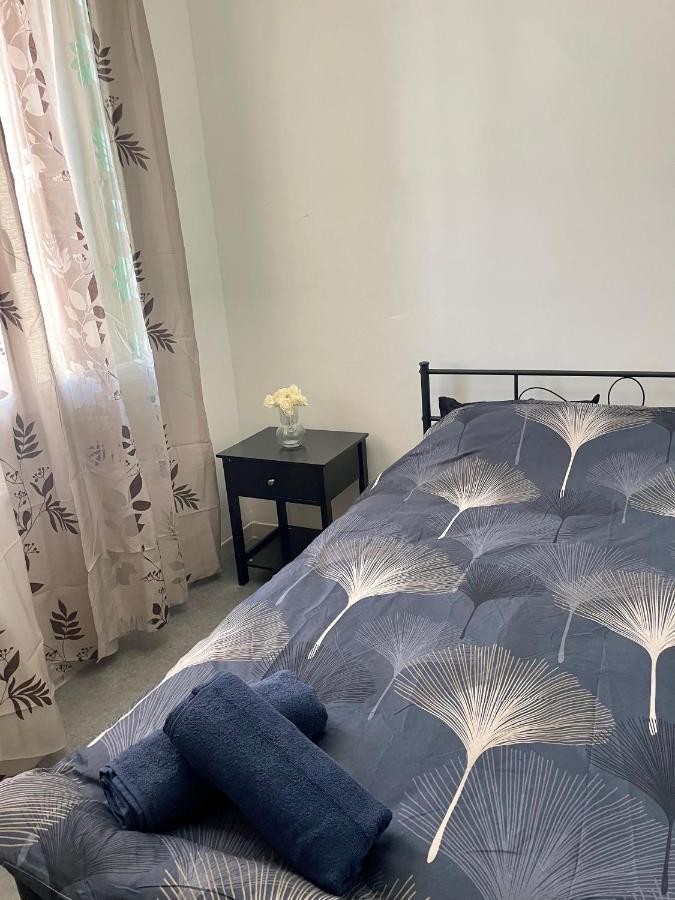 Grand Gare St Charles 3 Pieces Appartement *