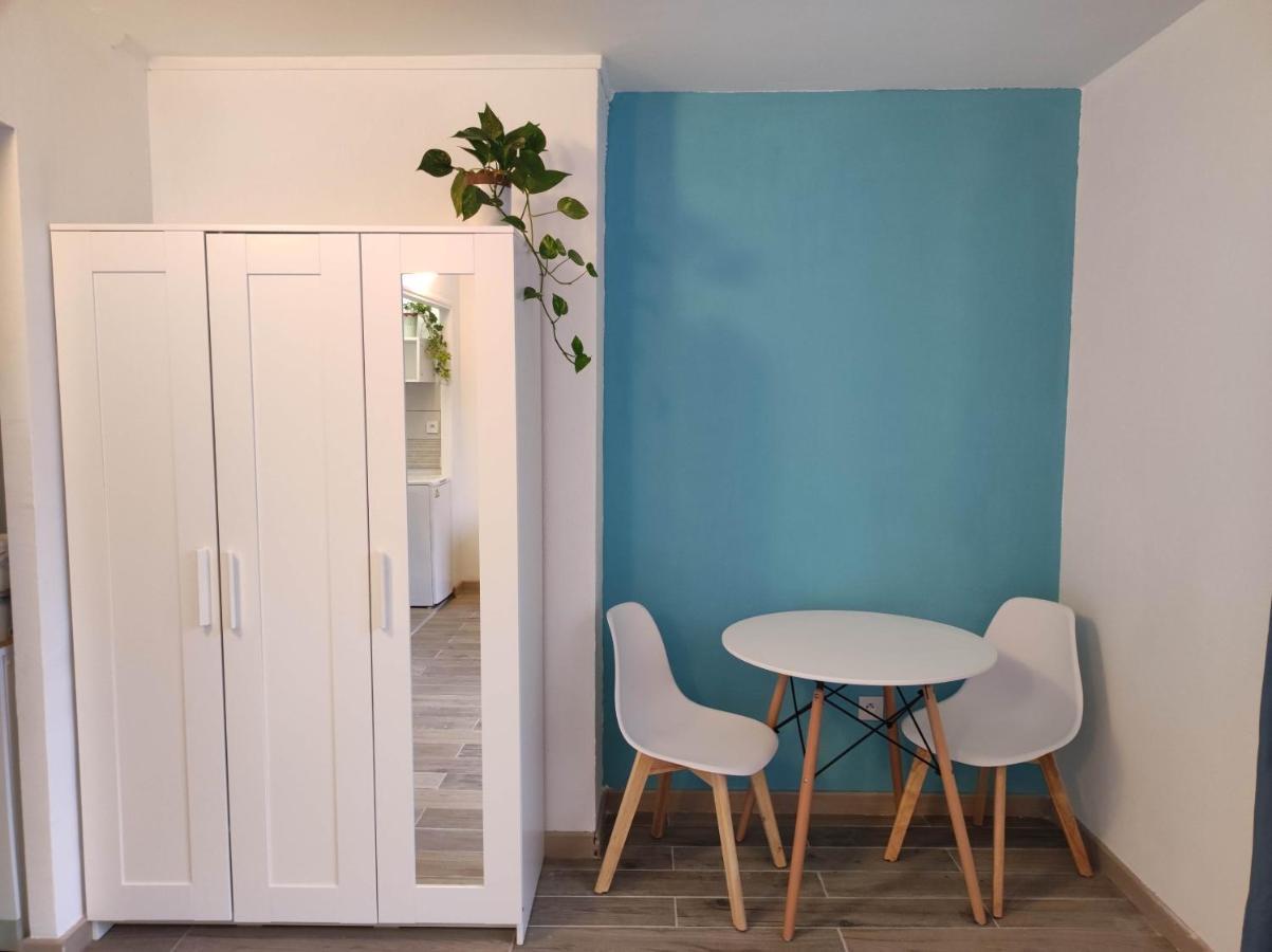 Appartement Studio Bleu En Face De La Gare 10mn Au Vieux Port *