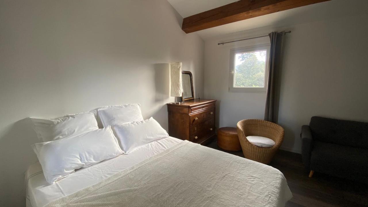 Les Magnolias Bed and breakfast