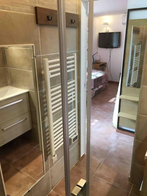 Flc - Cannebiere-clim-large Terace-max 4 Guests Marselha