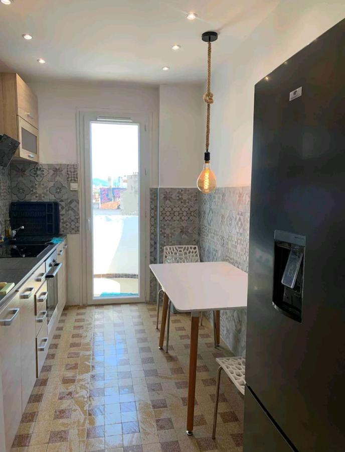 Sublime 2 Pieces Vue Incroyable Et Les Monuments De Apartment Marseille