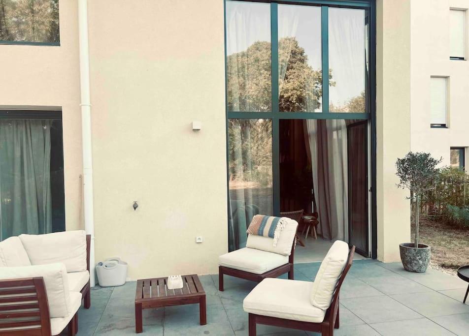 3 Bedroom Duplex With Garden