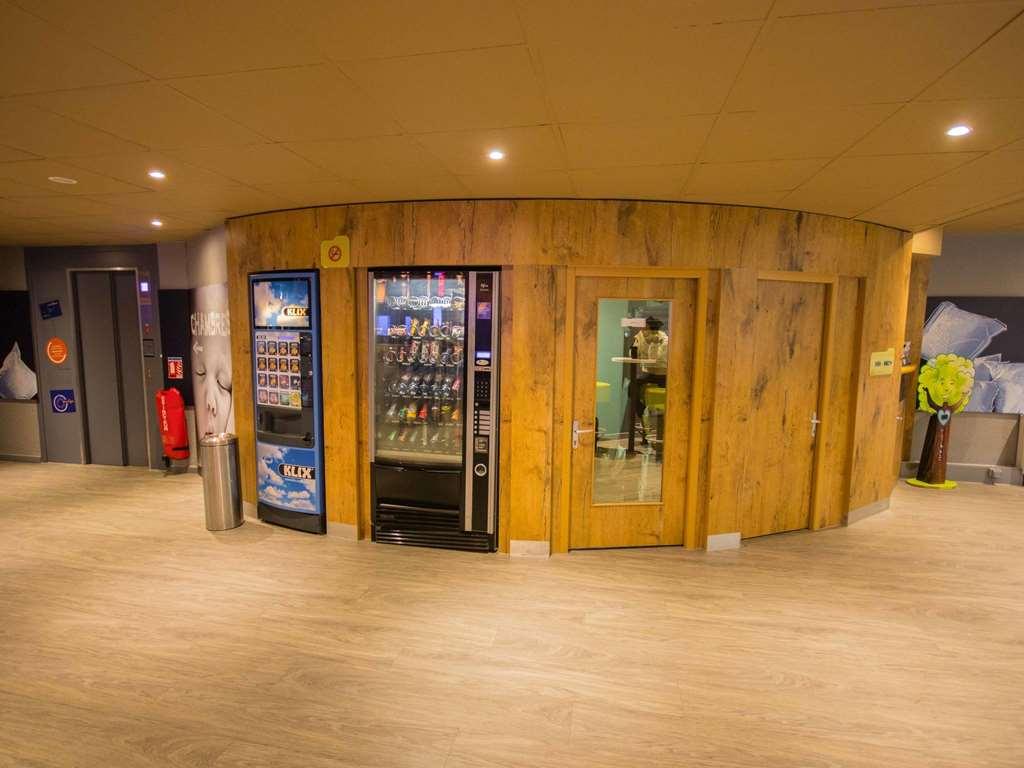 Ibis Budget Vieux Port Khách sạn
