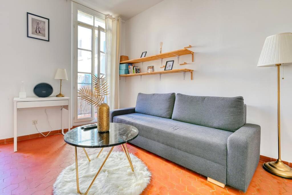 Capucins - T2 Avec Balcon A Noailles, Le Ventre De Căn hộ