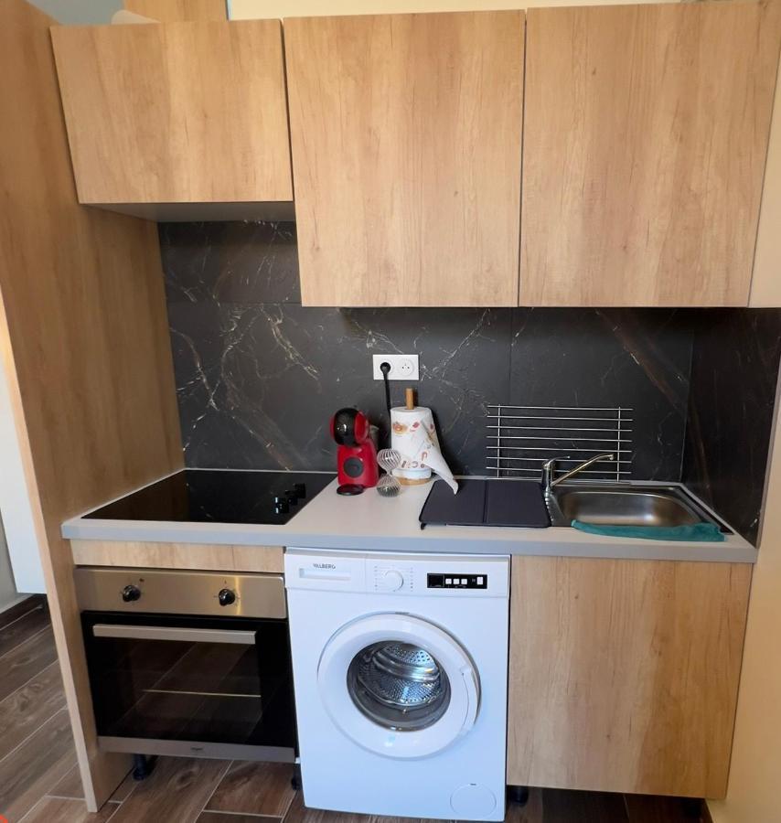16e Apartment