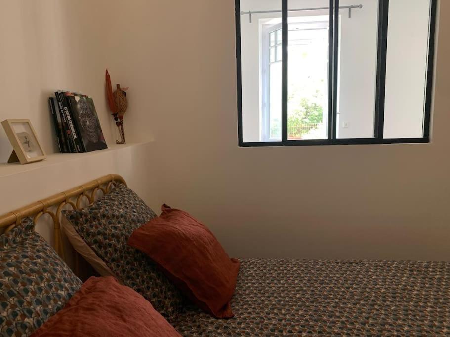Apartment Corniche Kennedy, Bord De Mer, Balcon, Calme, Vue Jardin *