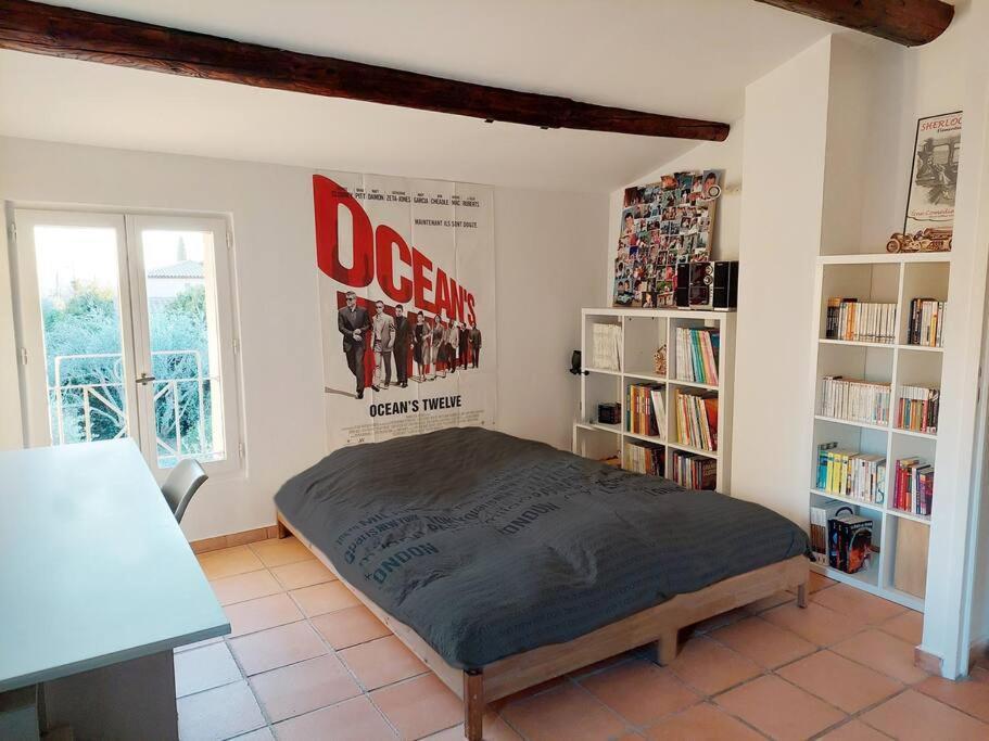 Beautiful Mas With Swimming Pool In Provence / Maison Provencale Avec Piscine *