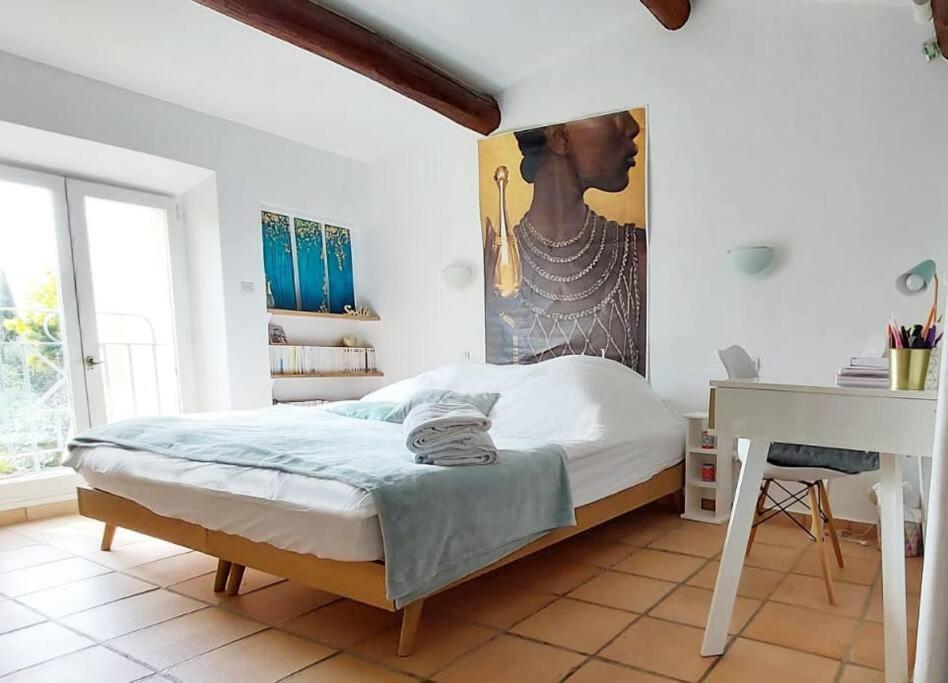 Beautiful Mas With Swimming Pool In Provence / Maison Provencale Avec Piscine Villa Marseille