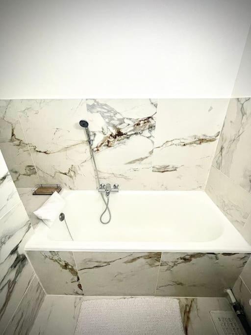 Appartement Le Carre D'or Mermoz Marseille
