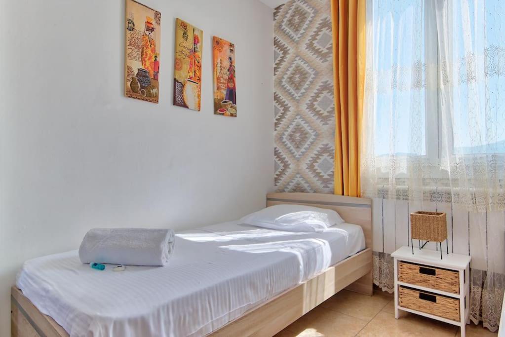 Apartment T4 Avec 3 Et Balcon A Mazargues *