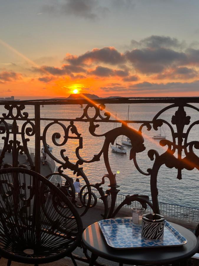 Apartamento Sur La Corniche Kennedy Face A La Marselha